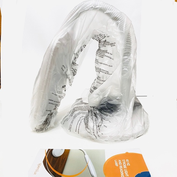 Table Lamp/ Reading Lamp/ Meditation - Picture 2 of 4